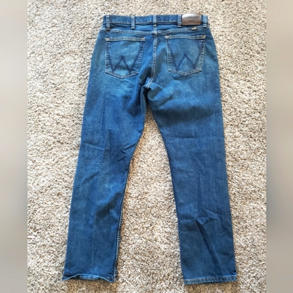Wrangler | Classic 34×30 Jeans - Picture 6 of 6
